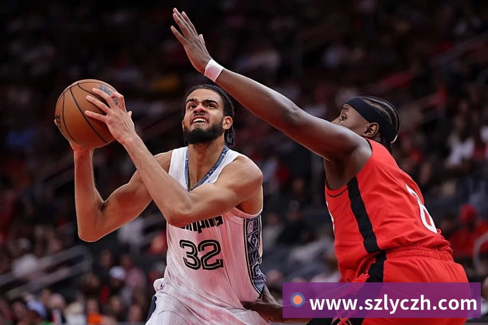 米兰官网ESPN记者：皇马为琼阿梅尼标价9000万欧，今夏或出售他；邮报：曼联未来数月可能会和B费进行新合同谈判